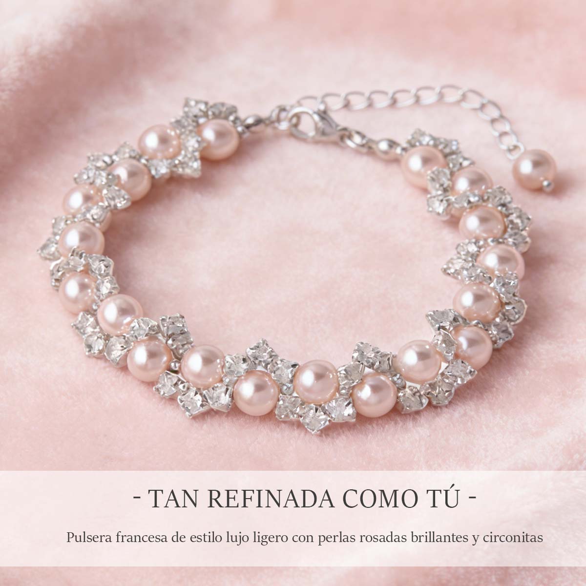 Pulsera de lujo francesa de doble capa con perlas y zirconia, en tono rosa, con un toque sofisticado y moderno, perfecta para un estilo refinado y a la moda.