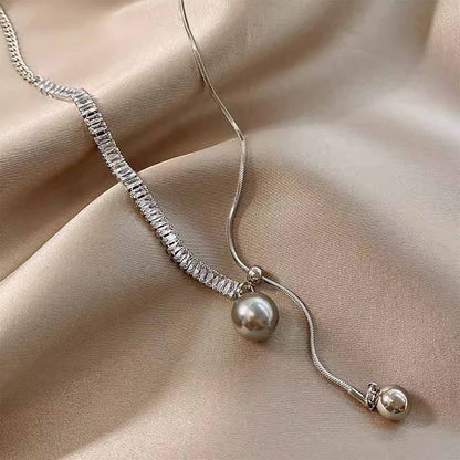 Collar largo con perlas y diamantes brillantes | Diseño exclusivo de lujo ligero, nueva colección, collar de clavícula elegante, tendencia alta y exclusiva.