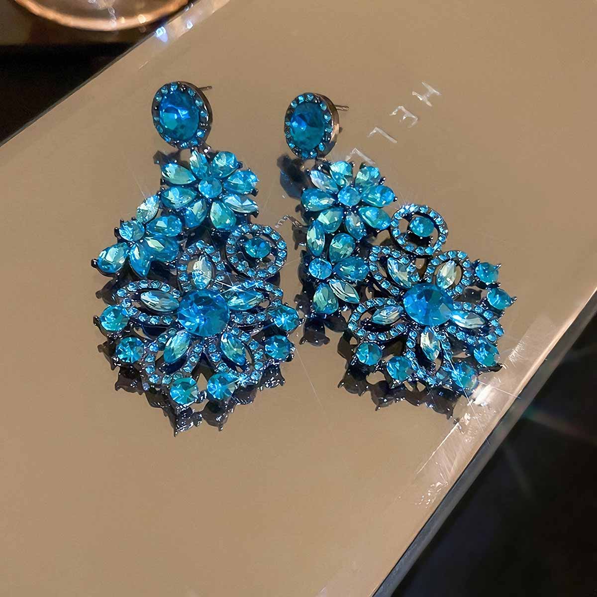 Pendientes de flores con diamantes incrustados y aguja de plata, diseño exagerado y retro, pendientes de lujo y moda, accesorios de estilo elegante.