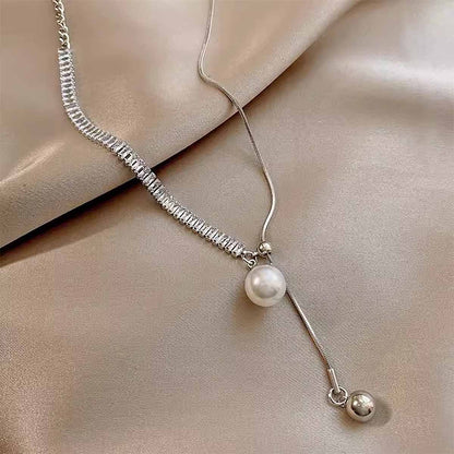 Collar largo con perlas y diamantes brillantes | Diseño exclusivo de lujo ligero, nueva colección, collar de clavícula elegante, tendencia alta y exclusiva.