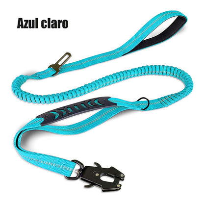 Vodítko pro střední a velké psy do auta, proti vytržení, odolné proti nárazům, s plynulým vysouváním a tlumením, pohodlné pro psa.
